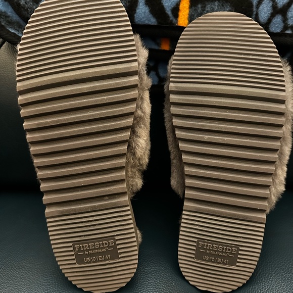 FIRESIDE by Dearfoams Cairns Genuine Shearling Slide - Picture 4 of 7